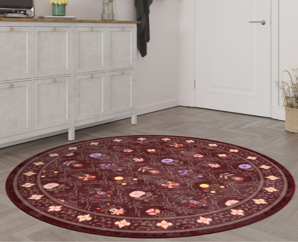 Round rug in bedroom