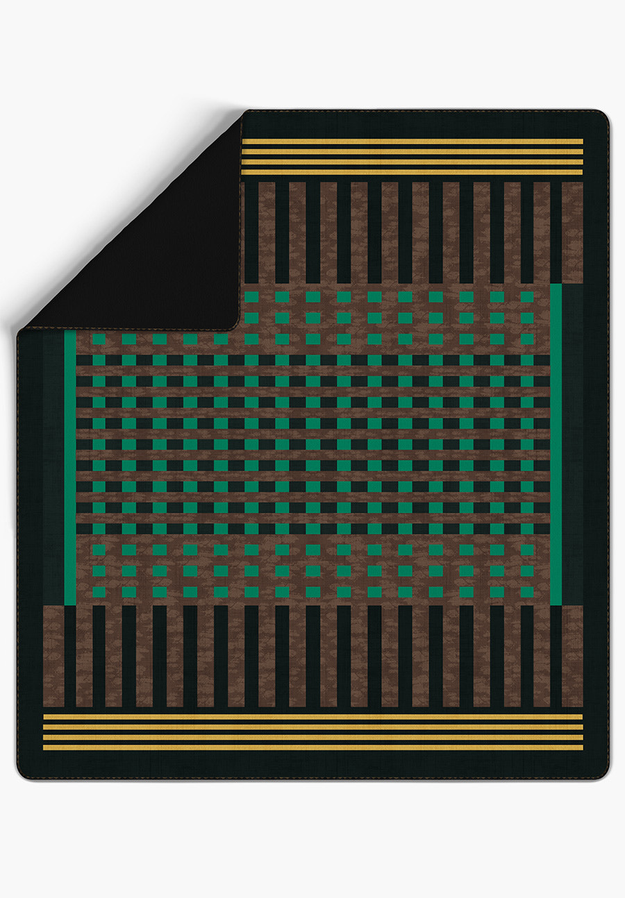 Quillon Black Green Checkered Blanket